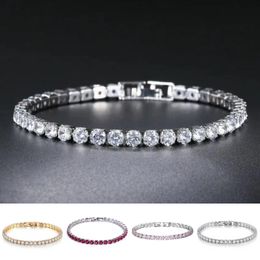 2024 Bracciale da donna di alta qualità da uomo Cubic Zirconia Hiphop Sier Gioielli placcati in oro con diamanti Una fila di cristallo Hip Hop