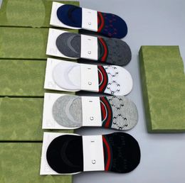 Paris Designer Mens Womens Socks Pięć par luksusowy sport Winter Mesh 2b list z drukowaną skarpetą haft bawełniany z pudełkiem rsejtjwtj