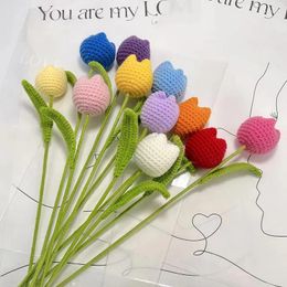 Decorative Flowers Creative Hand-woven Tulip Crochet Flower Finished Hand Knitting Plants Artificial Bouquet For Mother's Day Gifts