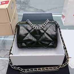 CC Bags Luxury Brand Shoulder 19 Series Womnes Classic Flap Oil Wax Leather White Black Blue Peach Silver Chain Handle To Cjful