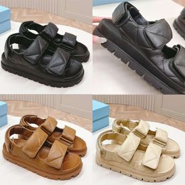 With Box Designers Women Nappa Sandals Leather Flat Slippers Summer Slides Outdoor Sandal White Black Comfortable Shoes 538