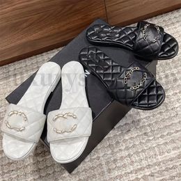 Designer Metallic Woman Slide Sandalen Luxus Sandale Marke Frauen Hochwertige stilvolle Slipper Fashion Classics Sandal Slipper Flache Sommerschuhe Slide