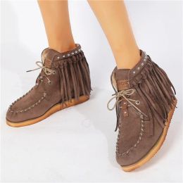 Boots Women Faux Suede Boots Autumn Causal Lace Up Round Toe Female Ankle Boots Vintage Solid Tassel Ladies Cowboy Boots Short Boot