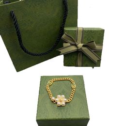 Gold Designer Armband Perlfarbe Gold Charm Armbänder Hochzeit Frau Modeschmuck