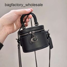 Counter High Quality Luxury Explosive Shoulder Fashion Bag New Womens Bag Trail Mini Box Handheld Small Waste Single Shoulder Crossbody Chain Makeup Bag