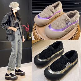 Dress Shoes Thick Soled Plush Bread For Women In Autumn And Winter 2024 One Foot Soft Casual Sports Lamb Hair Wom