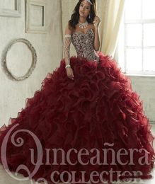 Maroon Quinceanera Dresses 2022 Sweep Train Tiered Cascading Ruffles Pageant Gown Luxury Crystal Corset Sweetheart 16 Masquerade P7257551