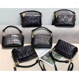 Shoulder Bags 3 Compartments Flower Snake Skin Embossed Handbag Natural Cowhide Messenger Bag Women Genuine Leather Crossbody D328