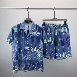 23ss Mens Designers Tuta Set classico di lusso Moda Camicie hawaiane Tute Pantaloncini con stampa ananas Camicia Manica corta Suit # 028