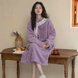 Ethnic Clothing 2024 Embroidery Chinese National Style Pajamas Women Coral Velvet Nightdress Long Sleeve Thick Autumn Winter Loose Homewear