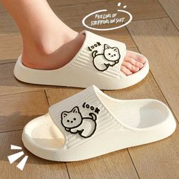 Slippers Cute Cat Women Home Sandals Bear Cartoon Flip Flops Beach Men Summer 2024 Couple Unisex No-Slip Slides Soft Sole Shoes H240514