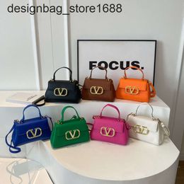 Crossbody Bag Designer Hot Brand Women's Bags Fashionable Bag New Simple Pattern Handbag Versatile One Shoulder