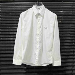 Men's Casual Shirts Designer 2024 early spring new classic triangle iron standard unisex men and women long sleeved white shirt E393