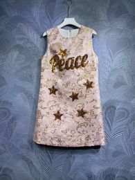 2024 Summer New Dresses Women's Retro Heavy Industry Sequin Embroidery, Unique Design, Sleeveless A-line Skirt