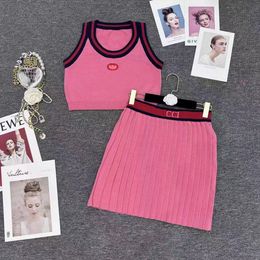 Новый дизайнер Летняя женская трикотажная юбка-жилет с высокой талией плиссированная юбка из двух частей короткое платье Роскошные бренды Женская одежда