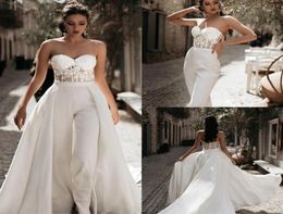 Modest Jumpsuit Wedding Dresses with Detachable Train Sweetheart Pants Bridal Gowns Satin Lace Appliques Beach Wedding Dress2595426