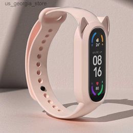 Watch Bands Sile Case Cat Earmuffs with Xiaomi series MiBand 7 6 5 4 3 soft and breathable TPU material strap Y240321