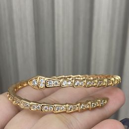 Light luxury Full Star rose gold snake bone bracelet plated 18k full diamond snake spirit snake opening design diamond hand jewelry