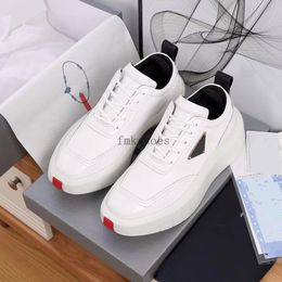 Men Running Trainers white Casual shoes womens designer shoes Lace up Travel leather sneaker lady Thick soled woman shoe platform gym sneakers size 35-42-44-45 3.20 04