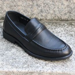 Casual Shoes Vintage Men's Business Genuine Leather British Style Pointed Toe Loafers Luxury Handmade Sewing Flats Black M1306