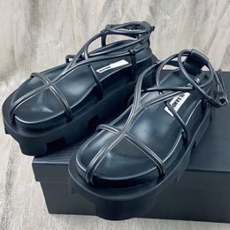 Women Designer JILS 2024 Latest Roman Sandals Full Leather Fine Ribbon Woven Sandals Ultra Light Thick Sole Fashion Versatile Rubber Sole Black Slipers Size 35-40