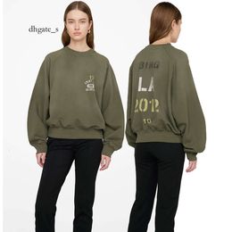 Cosplay 24 Herbst/Winter Neue Nische Vorderseite Rückseite Englischer Buchstabe und Zahl Herausziehbarer Druck Lose Fleece Damen Kapuzenpullover