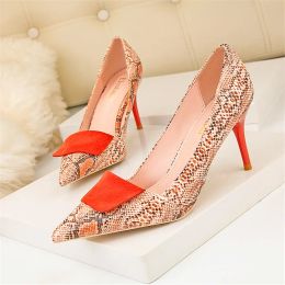 Pumps 2024 Spring Sexy Stitching Snake Pattern Women Shoes Shallow Female High Heels Shoes Pointed Dress Nightclub Single Shoes Woman