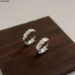 S925 Sterling Silver Leaf Earrings Small and Fresh Summer Branch Simple Niche Design Sense
