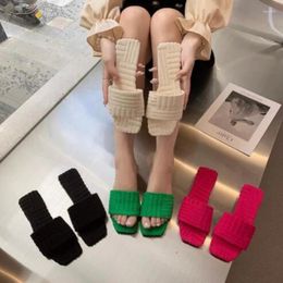 Slippers Luxury 2024 Women Flat-bottomed Towel Sandals Comfortable Set Feet Plush Female Home Durable Non-slip