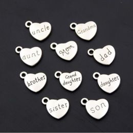 100pcs Antique Silver Mom Dad Son Heart Charms Family Member Pendants Bracelet Necklace Festival Jewellery Making Accessories DIY 17302T