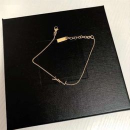 Graceful Bracelet Men Letter Love Braclets Metal Not Easy to Fade Mini Pendant Plated Gold Bracelet Jewlery Designer for Women Popular