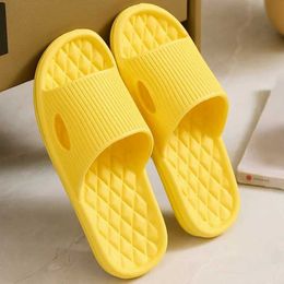 Slippers Fashion Men Women Sandals Home Anti Slip Slides Eva Thick Sole Couple Family Flat Shoes Bathroom Flip Flops0131ZT H240322