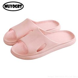Slippers Thick Platform Bathroom Home Women Cloud Fashion Soft Sole Eva Indoor Sandals Non-Slip Flip Flop Men010EWN H240322
