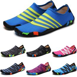 Wasserschuhe Männer Frauen Slip Strand Waten Barfuß Schnell trocknend Schwimmschuhe Schnell trocknend Küstensocke Flusswaten Telekinetischer Kletterschuh Wanderschuh Turnschuhe AA03