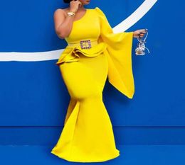 2021 Plus Size Arabic Aso Ebi Yellow Two Pieces Prom Dresses One Shoulder Mermaid Evening Formal Party Second Reception Bridesmaid3032911