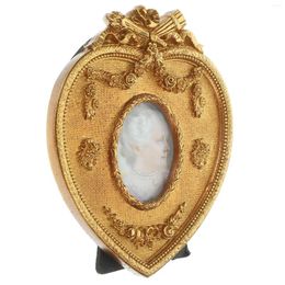 Frames French Heart-shaped Embossed Resin Po Frame Hanging Vintage Picture Mini