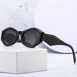 Sunglasses 2024 Summer Ladies Brand Luxury Designer Personalised Polygonal Small Frame Outdoor Sun Protection Women
