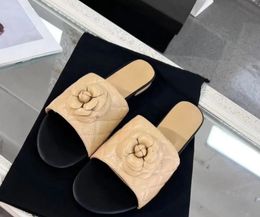 2024 echtes leder blume hausschuhe frauen oberbekleidung neue sommer runde spitze flache flip-flops bequeme ferse strand sandalen