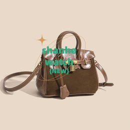 Designer Tote H 2024 New Bag Women's Large Capacity One Shoulder Crossbody Handbag Fashionable and Versatile Genuine Leather Feeling ADKQ W6IS