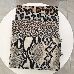 Scarves Leopard Print Women Winter Cashmere Warm Printed Animal Pattern Long Shawl Female Scarf Outdoor Wraps Pashmina