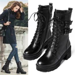 Boots New women's Autumn Winter Plush Motorcycle Boots Female Thick Heel Mid Calf Student British Style Korean Leather Shoes