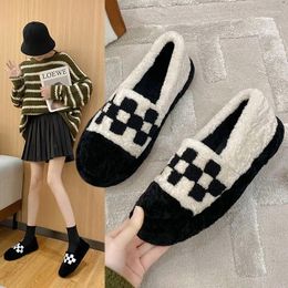 Casual Shoes Woollen Women 2024 Winter Round Head Flat Bottomed Plush Lazy Lattice Warm Comfort Cotton