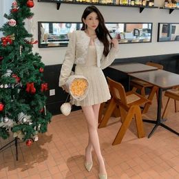 Women's Jackets Early Spring Solid Color Lace Long-sleeved Round Neck Woolen Cardigan Women Jacket
