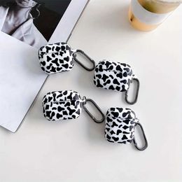 Earphone Accessories New Irregular Cow Print for Airpods Pro 2 BT Wireless Earphone Silicone Case for Airpods 1 2 3 Silicone Case with KeychainY240322