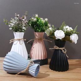 Vases 1Pc Narrow Waist Origami Striped Tabletop Vase Simple Home Decor Creative Twine Bow Imitation Ceramic Plastic Flower