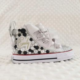 Sneakers Customise Your Name Original Childrens Canvas Shoes Sparkling Water Diamond Bull Inspiration Baby Girl Handmade Gift Crystal Flat Sports Shoes 240322