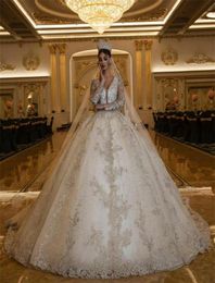 Arab Dubai Ball Gown Wedding Dresses Luxury Long Sleeves Appliqued Crystal Beads Bridal Gowns V Neck Custom Made Vestidos De Novia7776753