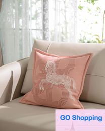 Quatily American-Style Soft and Delicate Breathable Warm Cotton Cashmere Printed Pillows Cushion Sofa Bedroom Cushion Model Room Furnishings