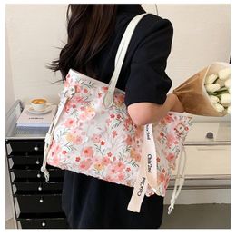 Shoulder Bags Large Capacity Handbags Bag Premium Women's Lace Flowers Fashion Tote