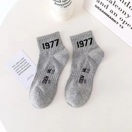 Mens Womens Socks Embroidery Casual Cotton Sports Basketball Cotton Mens and Women's Fashion Socks NO box O10